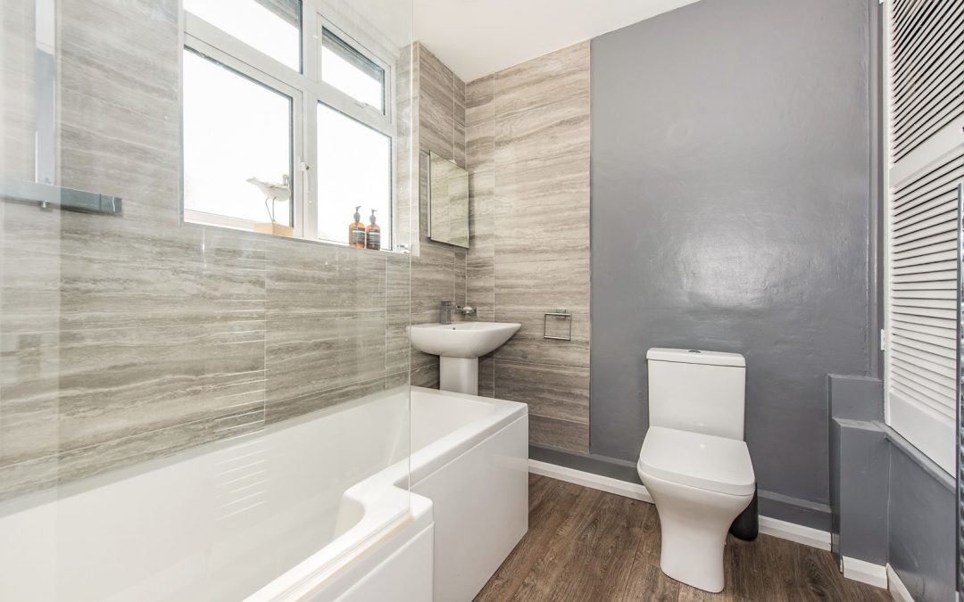 2 bedroom maisonette in TW18 – SHORT TERM LET – LET AGREED